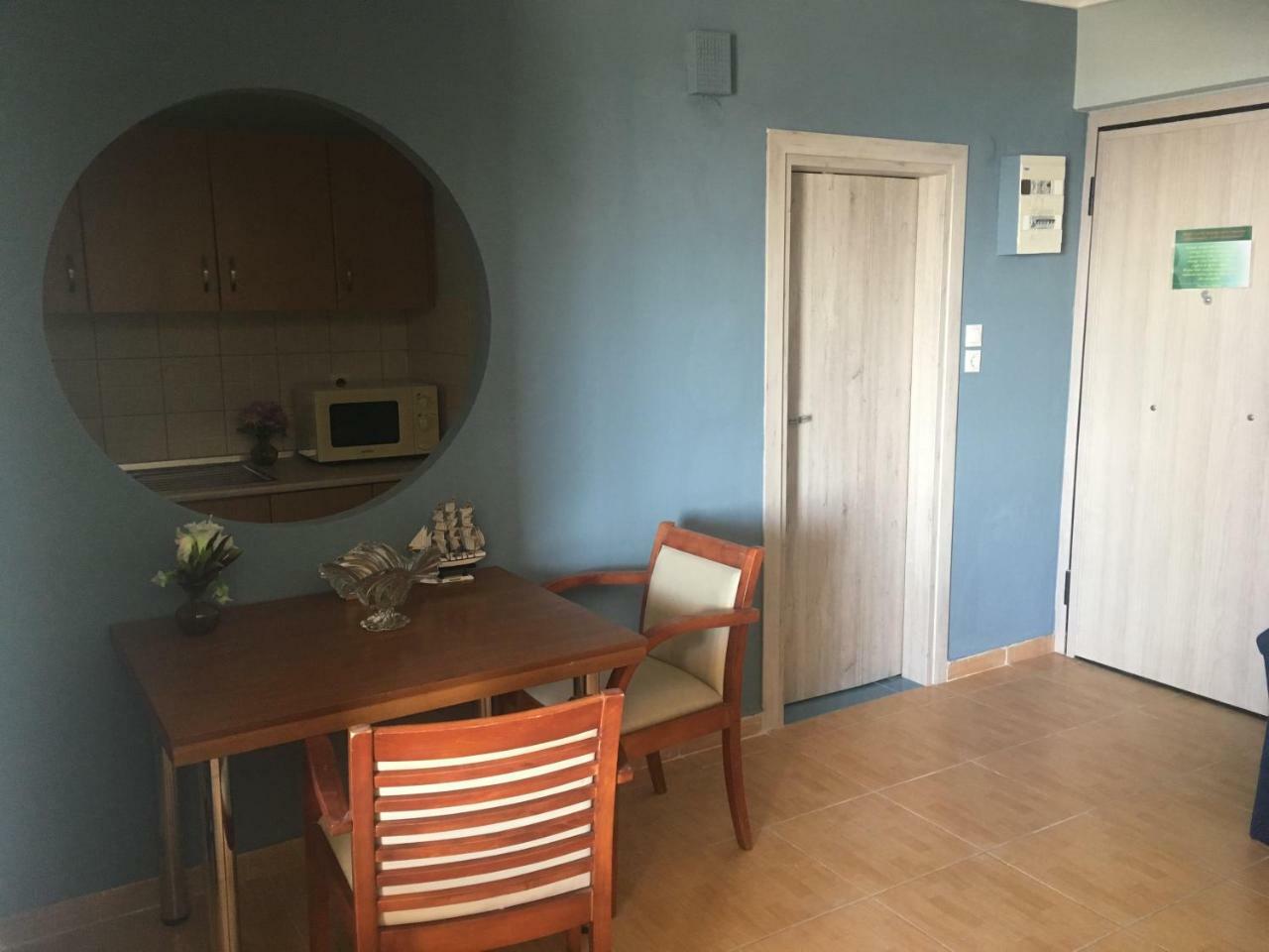 Park Apartment Παραλία Διονυσίου Εξωτερικό φωτογραφία